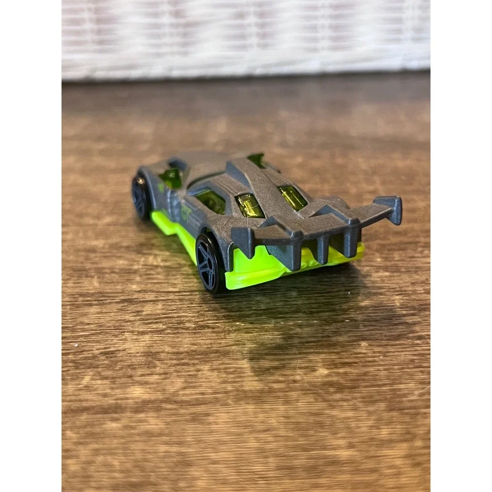 Hot Wheels 2018 Track Builder Multipack Gray GT Hunter Gray Loose Die Cast EUC